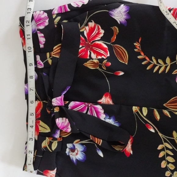Express Ankle High Rise Black Floral Women's Size 00R Belt Tie Pre-owned - Picture 10 of 13